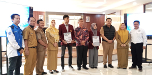 Rektor Unsika Terjunkan Mahasiswa ke Desa  Sosialisasikan Digitalisasi