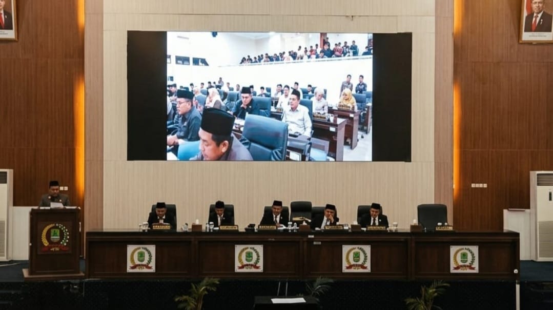 DPRD Karawang Tetapkan Raperda LKPJ 2025 Berikut  Pansus Ketertiban Umum,Perpustakaan dan Kearsipan