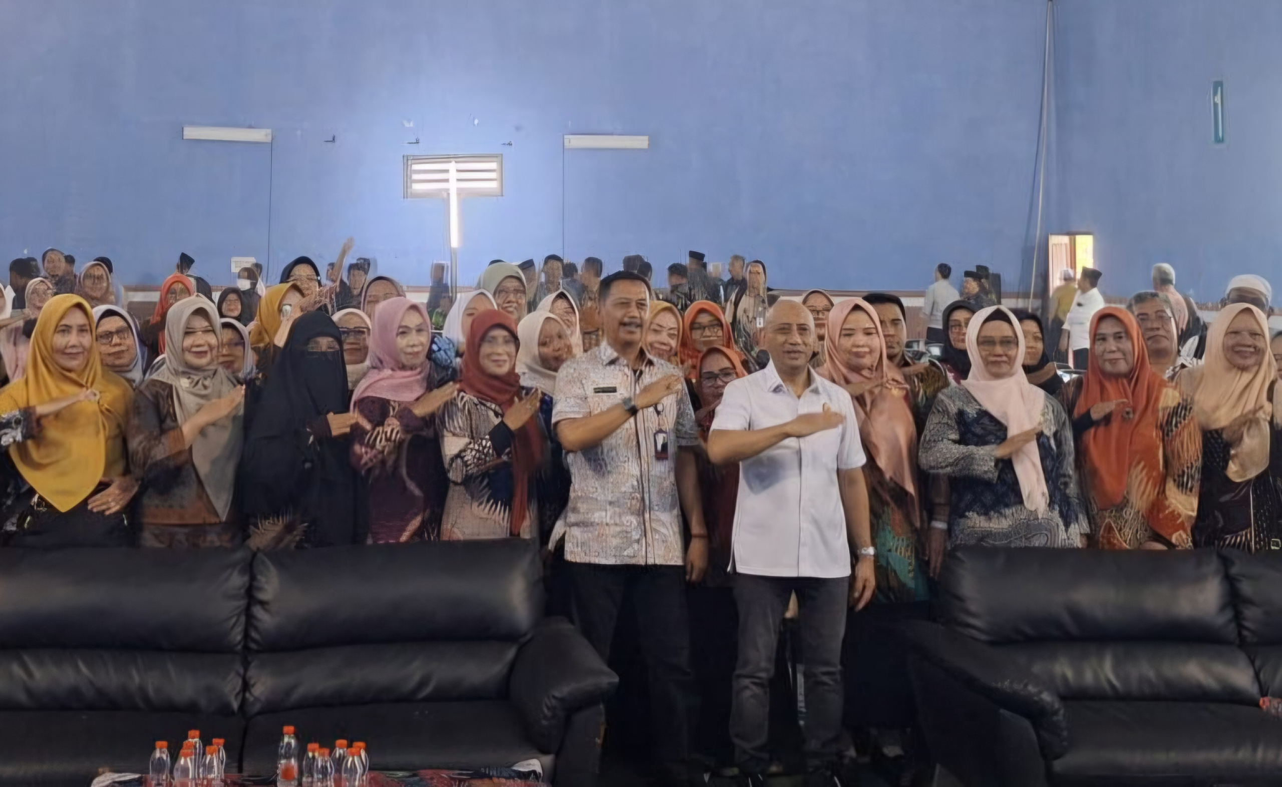 Kejari Bersama Kadisdikbud Karawang  Pastikan  Program MBG Sekolah Dasar dan Menengah Berjalan Optimal