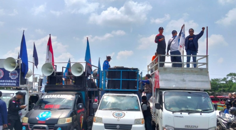 Pra May Day 2026, Buruh KBPP Karawang Gelar Aksi Unjuk Rasa Ke Kawasan Industri