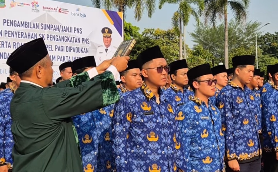 Bupati Karawang Intruksikan 286 PNS Baru Dilantik Berintegritas  Cakap dan Berahlak