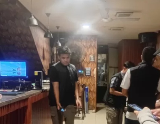 Jual Minol Tanpa Izin Tim Gabungan Segel 5 THM di Kota Karawang