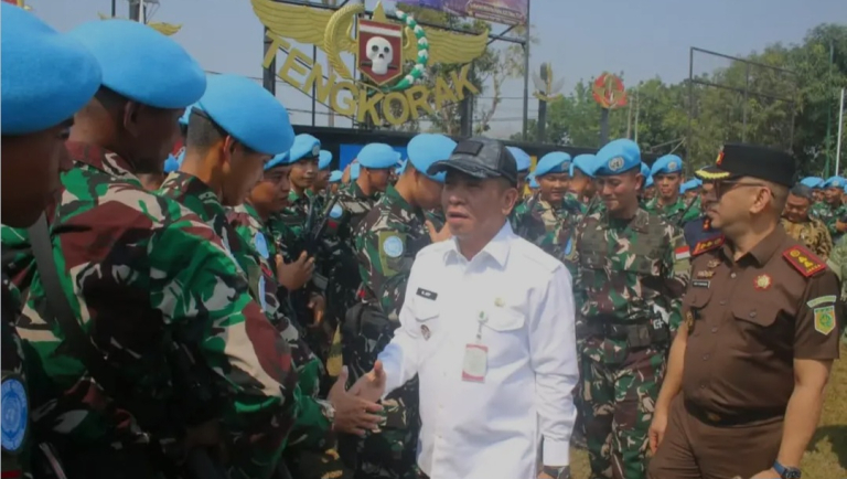 Bupati Karawang Lepas 287 Prajurit Yonif  Para Raider 305 Tengkorak Ke Aprika untuk Misi Perdamaian Dunia